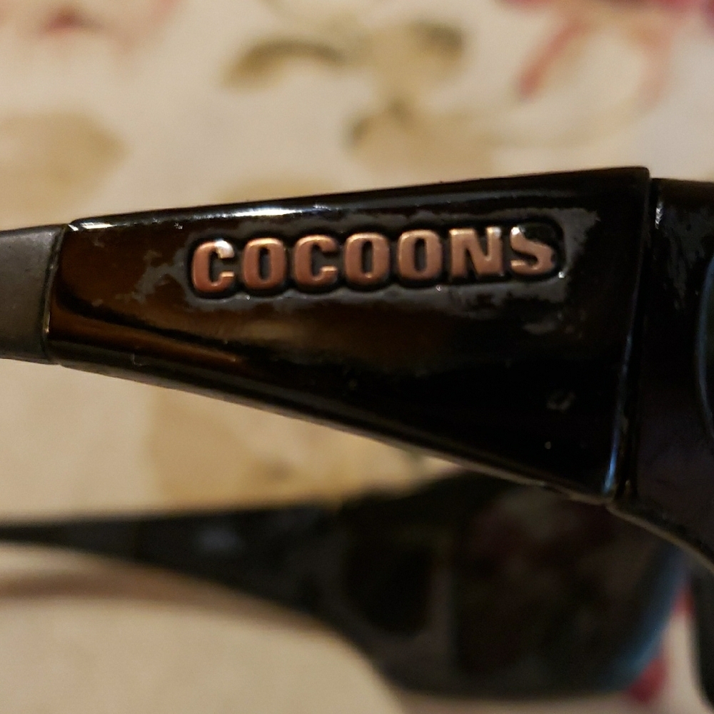 COCOONS WideLine Polarized FitOver Glasses - Gray Lens - Orig Box - VTG - Picture 2 of 16